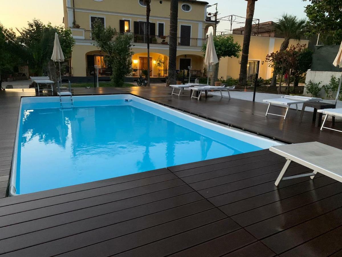 Villa Lucia Кастеламаре ди Стабия Екстериор снимка