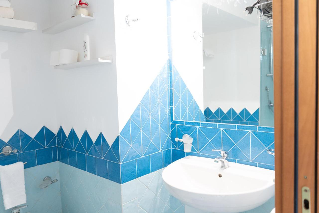 Villa Lucia Кастеламаре ди Стабия Екстериор снимка